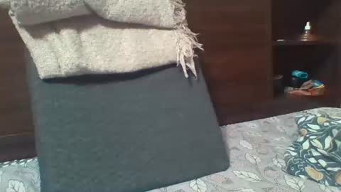 Raaz keeps ur Raaz online show from 09.12.25