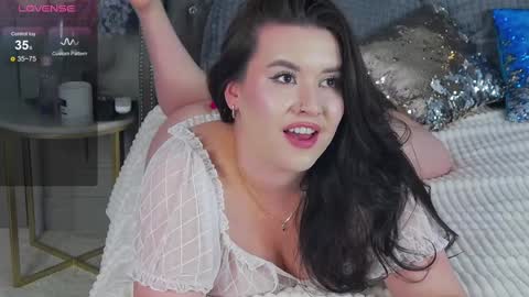 trisha_winslet online show from 02.04.25