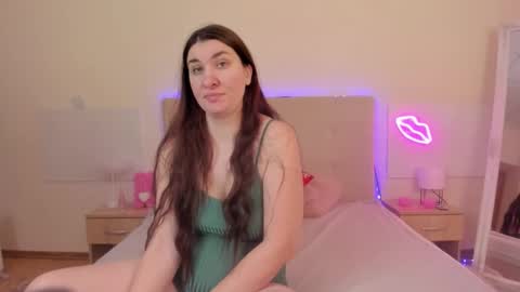 Mia online show from 01.13.26