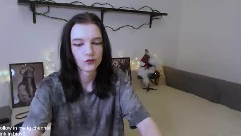 Max  online show from 01.11.26