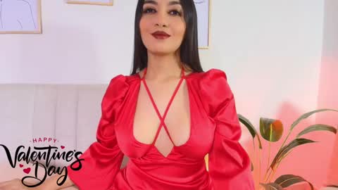 Snapshot of trissha_xk1 chatting on 02.14.25 Trissha online show from 02.14.25