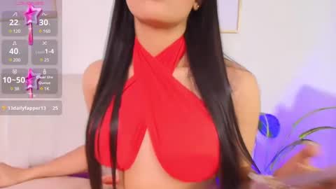 Snapshot of trissha_xk1 chatting on 02.21.25 Trissha online show from 02.21.25