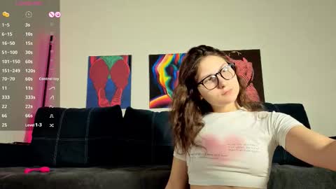 trixibell online show from 10.22.25