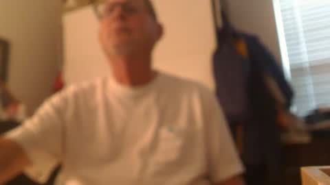 Snapshot of troffer1020 chatting on 09.16.25 Troffer online show from 09.16.25