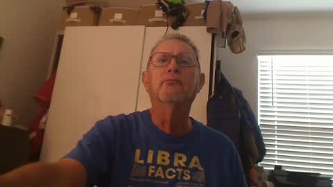 Snapshot of troffer1020 chatting on 10.09.25 Troffer online show from 10.09.25