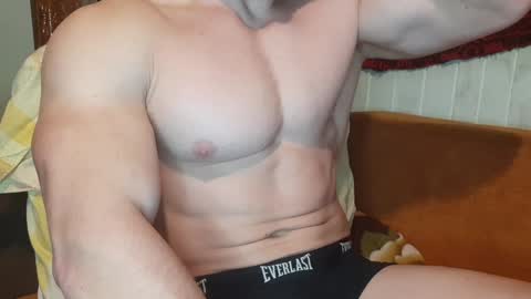 Troncq online show from 01.28.25