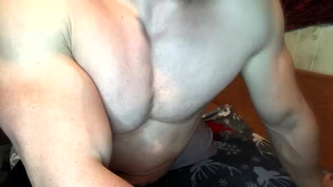 Troncq online show from 03.12.25