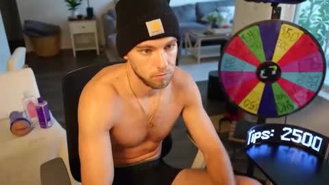 Snapshot of troy_greenxo chatting on 10.25.25 Troy Green online show from 10.25.25