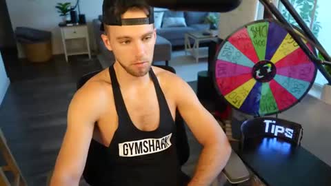 Snapshot of troy_greenxo chatting on 11.01.25 Troy Green online show from 11.01.25