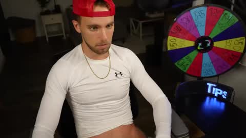 Snapshot of troy_greenxo chatting on 11.10.25 Troy Green online show from 11.10.25