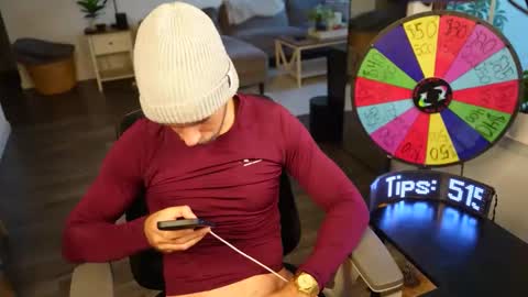 Snapshot of troy_greenxo chatting on 11.10.25 Troy Green online show from 11.10.25