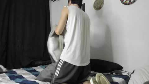 Troy online show from 02.10.26