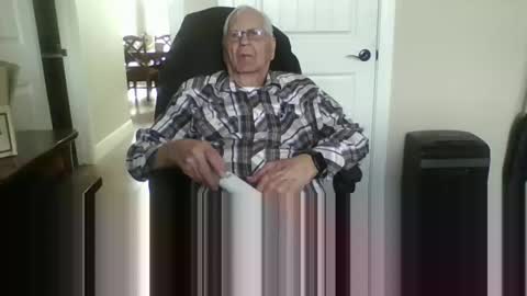 Snapshot of trucker11 chatting on 02.03.25 chuck trucker- skp online show from 02.03.25