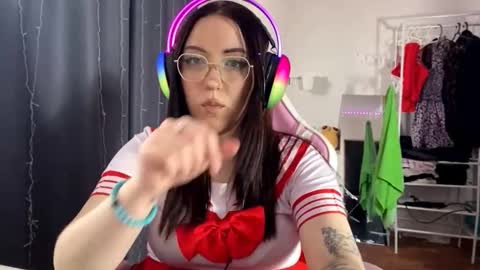 Amelia online show from 10.12.25