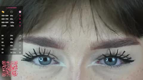 Snapshot of truegrace chatting on 09.12.25 Grace online show from 09.12.25