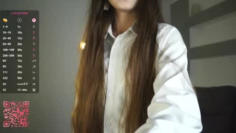 Snapshot of truegrace chatting on 09.26.25 Grace online show from 09.26.25