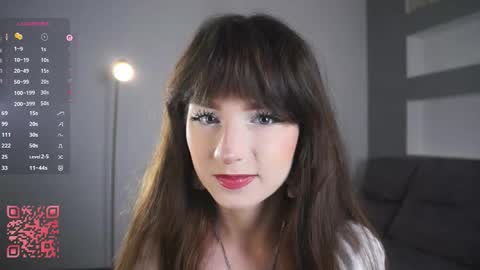 Snapshot of truegrace chatting on 10.10.25 Grace online show from 10.10.25