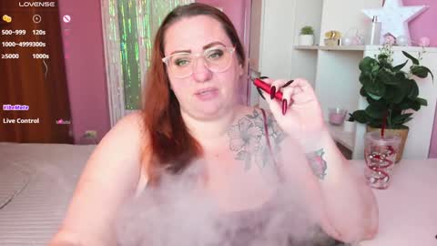 Snapshot of truly_goddess chatting on 12.19.24 Adelle online show from 12.19.24