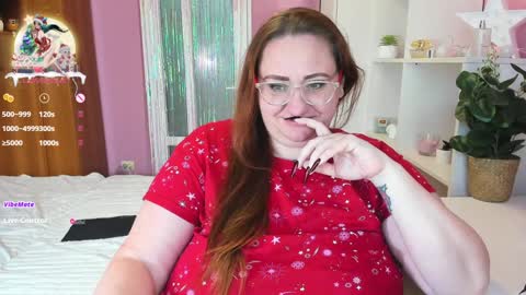 Snapshot of truly_goddess chatting on 12.24.24 Adelle online show from 12.24.24