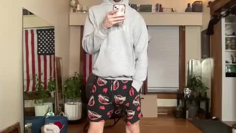 Snapshot of trystoph chatting on 12.14.24 Treistoph online show from 12.14.24