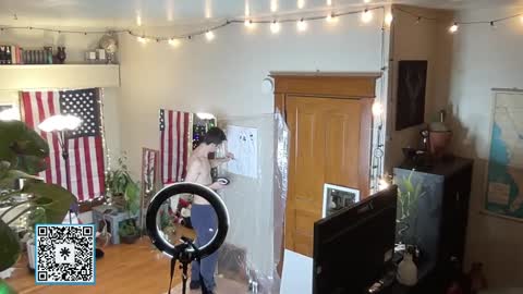 Snapshot of trystoph chatting on 01.01.25 Treistoph online show from 01.01.25