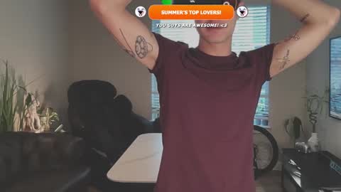 Snapshot of trystoph chatting on 09.12.25 Treistoph online show from 09.12.25