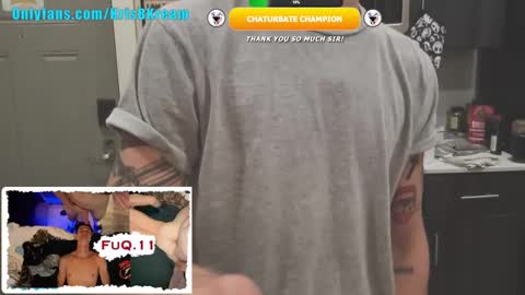 Snapshot of trystoph chatting on 09.28.25 Treistoph online show from 09.28.25