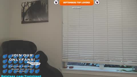 Snapshot of trystoph chatting on 10.17.25 Treistoph online show from 10.17.25