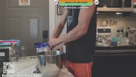 Snapshot of trystoph chatting on 10.20.25 Treistoph online show from 10.20.25