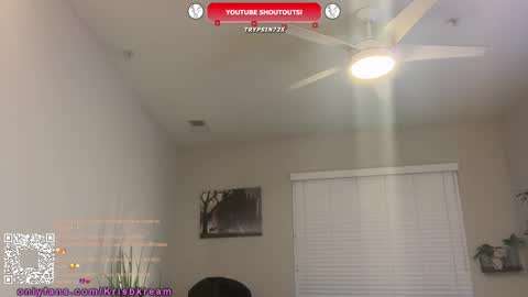 Snapshot of trystoph chatting on 11.18.25 Treistoph online show from 11.18.25