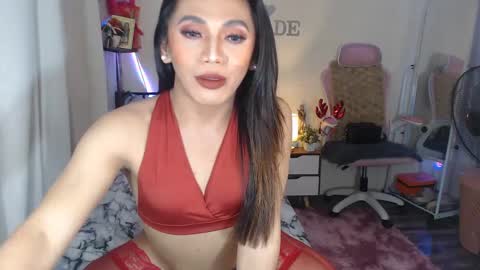 Jade online show from 12.08.24