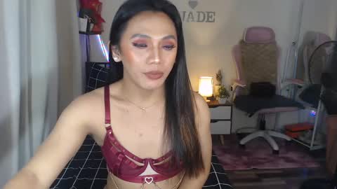 Jade online show from 01.10.25