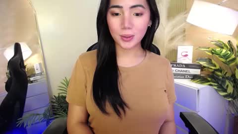 Snapshot of ts_marthapooker chatting on 02.18.25 Martha The Pooker online show from 02.18.25