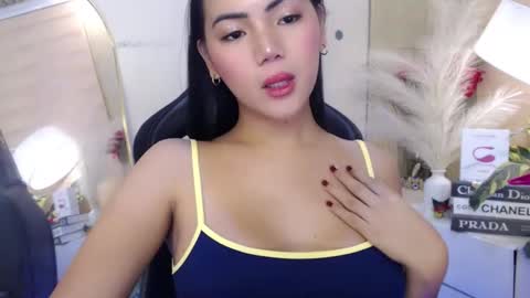 Snapshot of ts_marthapooker chatting on 11.27.25 Martha The Pooker online show from 11.27.25