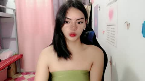 Dhalia online show from 12.04.24