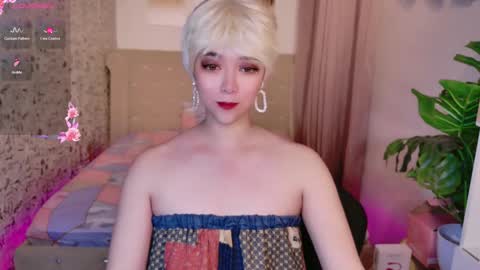 Snapshot of ts_yoshi_ chatting on 02.14.26 ts_yoshi_ online show from 02.14.26