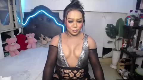 Snapshot of tsamandaxxx chatting on 12.15.24 tsamandaxxx online show from 12.15.24