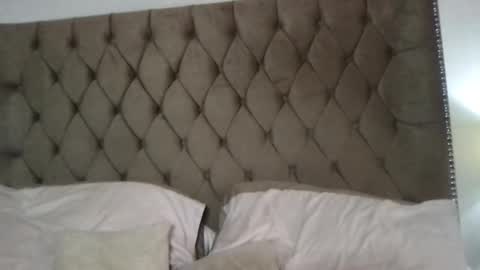 eva online show from 10.24.25