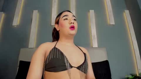 Snapshot of tsexoticfuck chatting on 02.21.26 C H L O E online show from 02.21.26