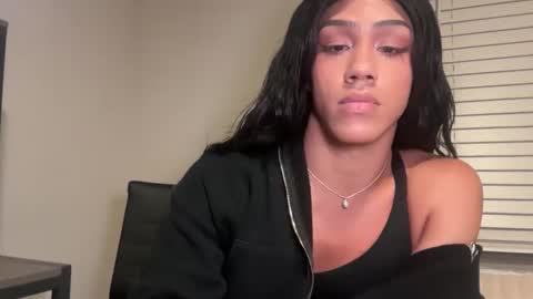 Snapshot of tsj777 chatting on 10.25.25 tsj777 online show from 10.25.25