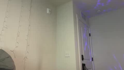 Snapshot of tsj777 chatting on 11.26.25 tsj777 online show from 11.26.25