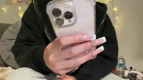 Snapshot of tsj777 chatting on 12.02.25 tsj777 online show from 12.02.25