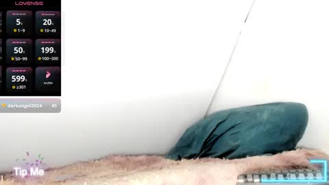 Snapshot of tsmanika chatting on 12.02.24 MA NI KA online show from 12.02.24