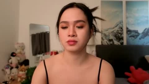 Bella Ratbu online show from 04.19.26