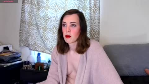 Jade Snail online show from 01.30.25