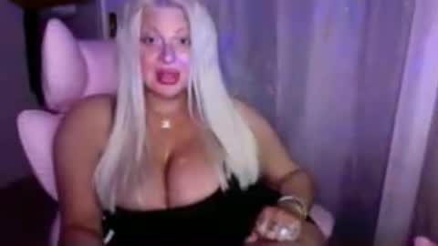 xTinnaaaaa online show from 06.20.26