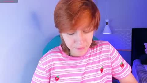 Snapshot of tsuki_maru chatting on 07.12.26 Maru online show from 07.12.26