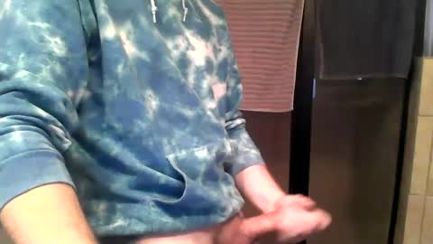 Snapshot of ttbyuiguy chatting on 12.06.24 ttbyuiguy online show from 12.06.24