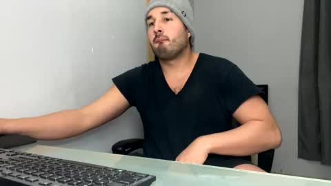 Stimulation make me Cum in Public or in Pvt   online show from 12.04.24