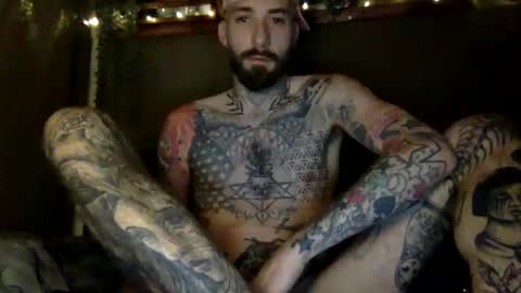 Tuhands online show from 02.23.25